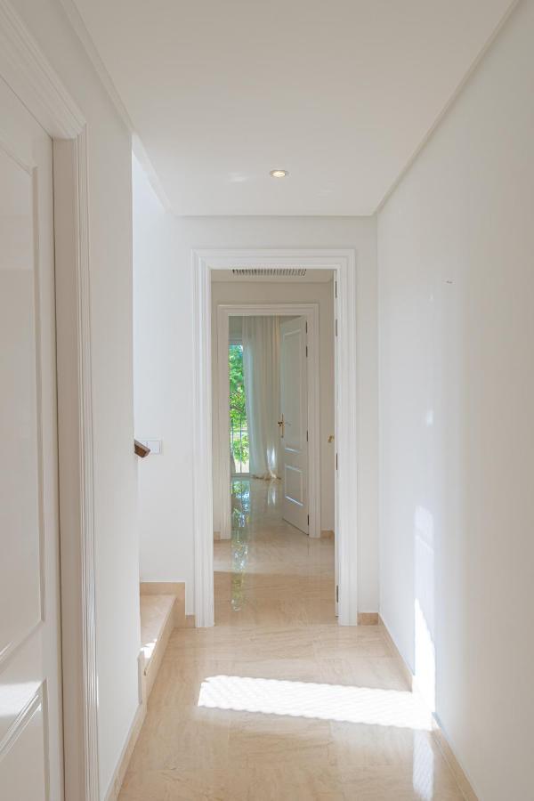 Luxurious Penthouse In Ventura Del Mar Puerto Banus Apartamento Marbella Exterior foto